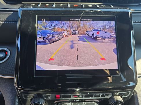 New 2025 Jeep Grand Cherokee Altitude image 24