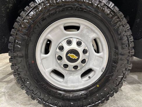 Used 2021 Chevrolet Silverado 2500 W/T w/ WT Convenience Package AWD/4WD image 26