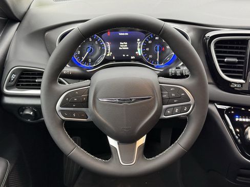 New 2026 Chrysler Voyager LX image 12