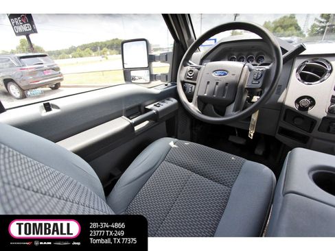 Used 2016 Ford F250 XLT w/ XLT Value Package AWD/4WD image 9