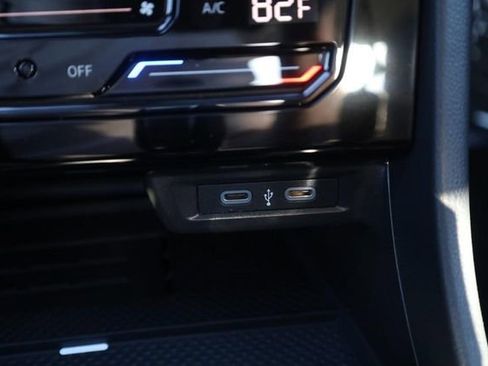 New 2026 Volkswagen Jetta SE image 18