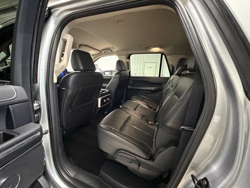 Used 2024 Ford Expedition Max XLT image 34