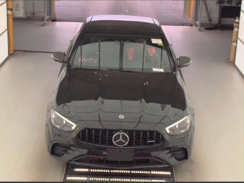 Used 2022 Mercedes-Benz E 53 AMG 4MATIC Sedan w/ Driver Assistance Package image 5
