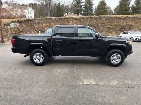 Used 2023 Toyota Tacoma SR AWD/4WD image 2