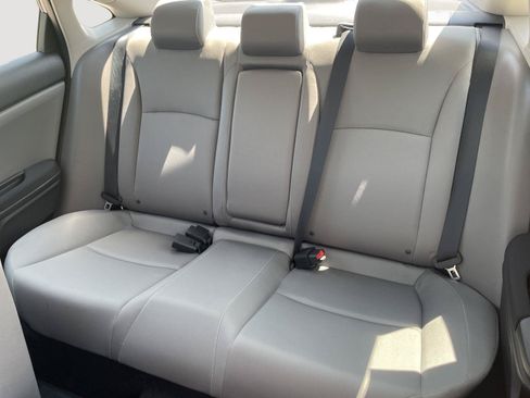 Used 2017 Honda Civic EX-T image 5