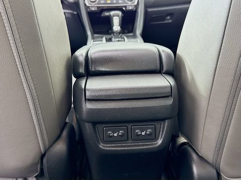 Used 2017 Honda Civic Touring image 34