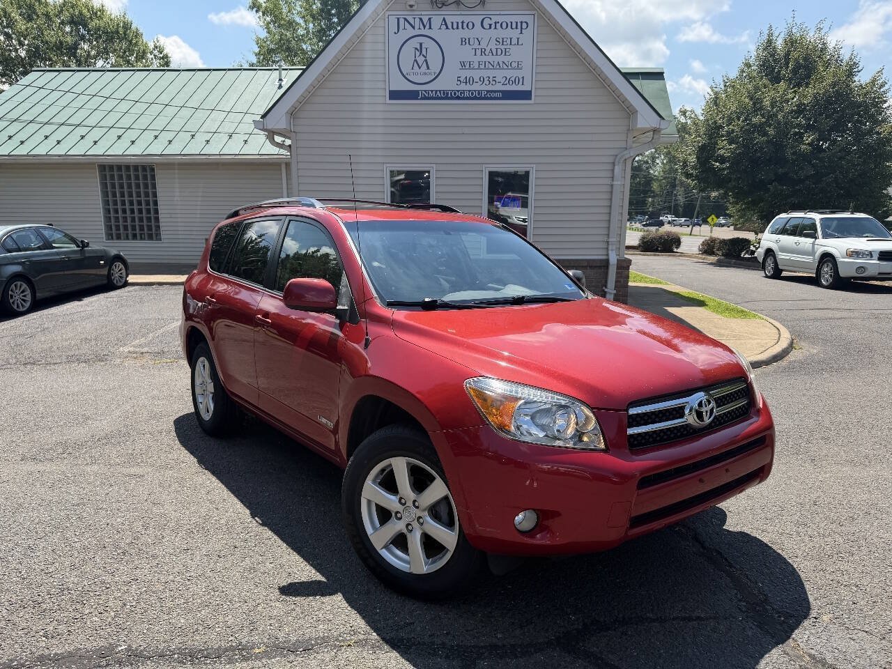 Used 2008 Toyota RAV4 Limited AWD/4WD image 1