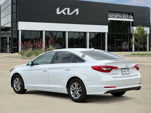 Used 2016 Hyundai Sonata SE FWD image 4