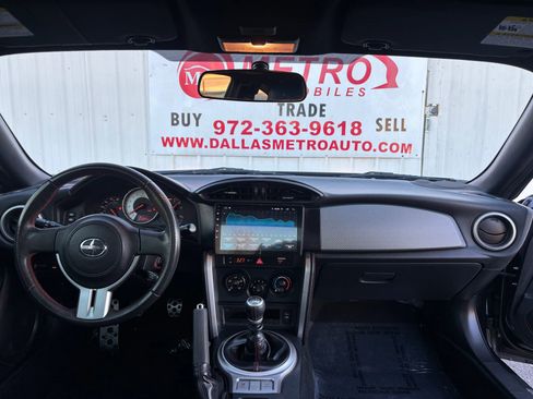 Used 2015 Scion FR-S image 20