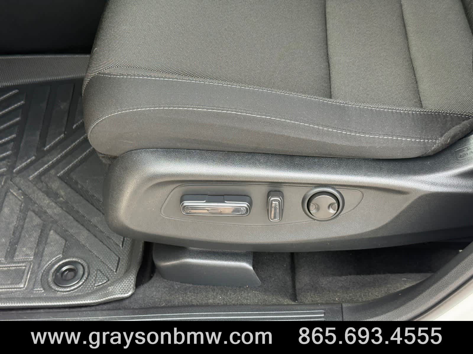 Used 2024 Honda CR-V EX image 12