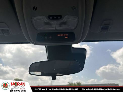 Certified 2024 Buick Encore GX Preferred w/ Comfort Package FWD image 28