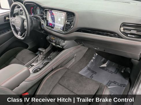 Used 2025 Dodge Durango GT AWD/4WD image 36