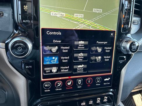Used 2019 RAM 2500 Laramie AWD/4WD image 31