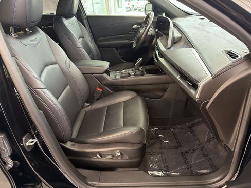 Used 2024 Cadillac XT4 Sport w/ Cold Weather Package FWD image 29