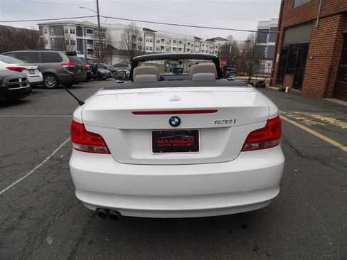 Used 2013 BMW 128i Convertible image 4
