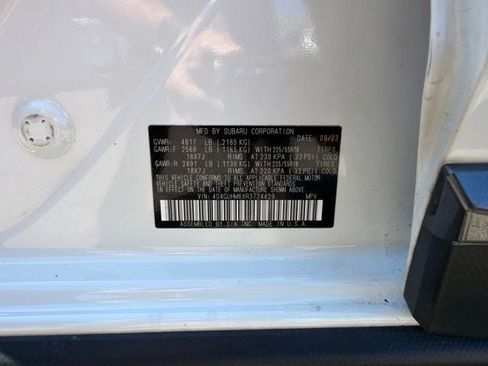 Used 2024 Subaru Crosstrek 2.5i Limited AWD/4WD image 18