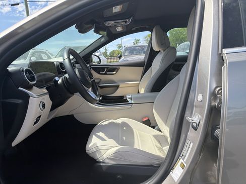 Used 2024 Mercedes-Benz C 300 Sedan w/ Exclusive Trim Package image 18