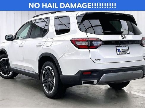 New 2026 Honda Pilot Touring image 5