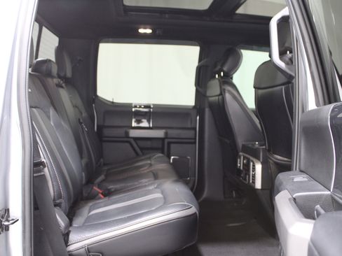 Used 2020 Ford F250 Platinum w/ Tremor Off-Road Package image 26