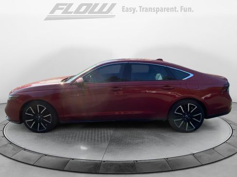 Used 2023 Honda Accord Touring image 5