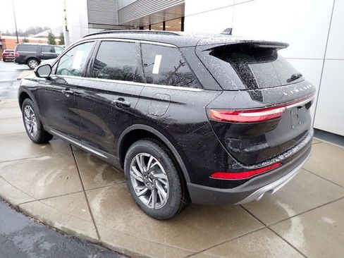 New 2026 Lincoln Corsair Grand Touring image 3