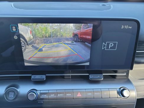 New 2026 Hyundai Kona SE image 21