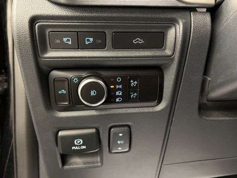 Certified 2023 Ford F150 Lariat w/ Equipment Group 502A High image 23