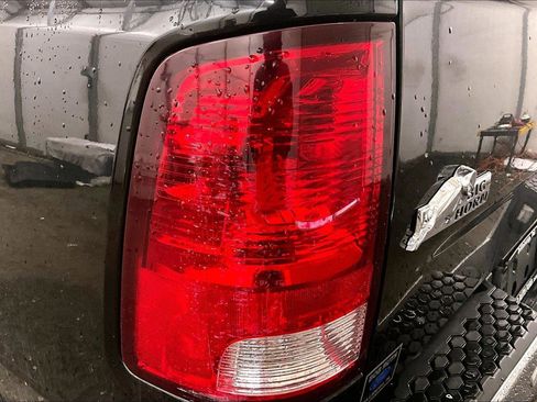 Used 2019 RAM 1500 Big Horn image 28