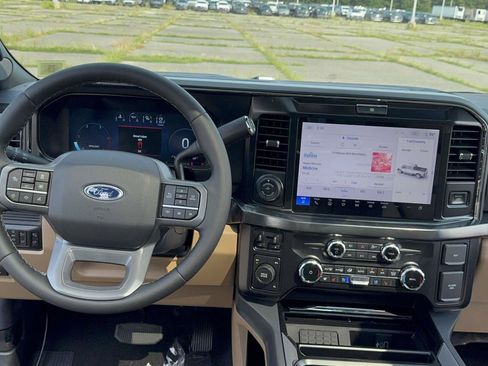 New 2026 Ford F450 Lariat w/ Lariat Ultimate Package AWD/4WD image 14