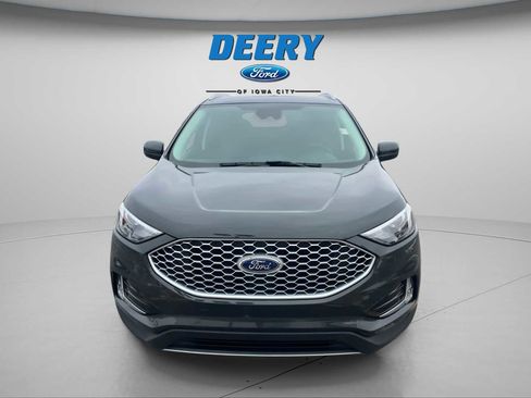 Used 2024 Ford Edge SEL w/ Convenience Package image 3