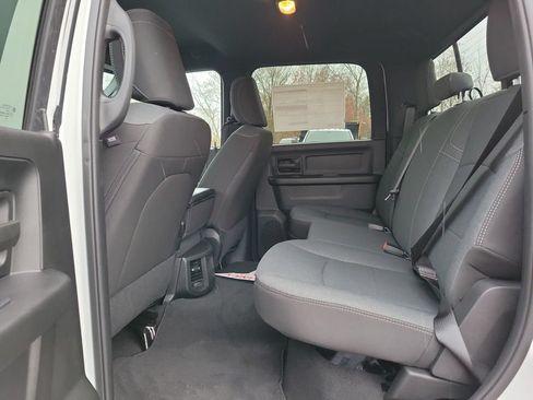 New 2024 RAM 2500 Tradesman w/ Safety Group AWD/4WD image 8