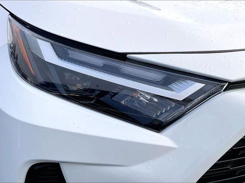 Used 2024 Toyota RAV4 LE image 26