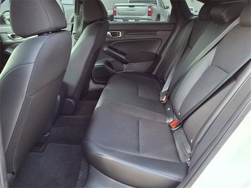 Used 2023 Honda Civic Sport image 16