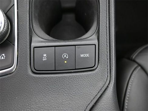 Used 2019 Cadillac XT4 Premium Luxury w/ Cold Weather Package image 6