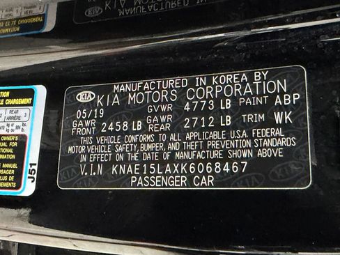 Used 2019 Kia Stinger RWD image 35
