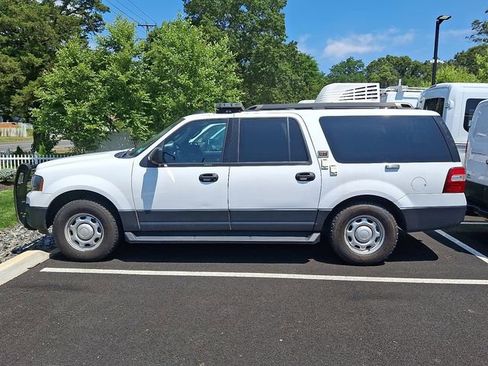 Used 2017 Ford Expedition EL XL image 5