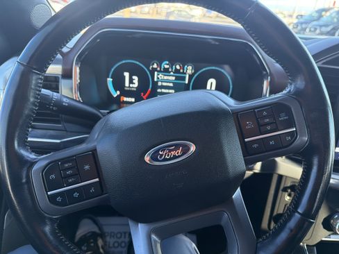Used 2022 Ford F150 Lariat w/ FX4 Off-Road Package AWD/4WD image 15
