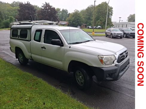 Used 2015 Toyota Tacoma 2WD Access Cab image 4