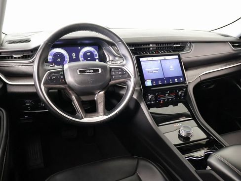 Used 2022 Jeep Grand Cherokee Limited w/ Trailer Tow Prep Group (B) image 2