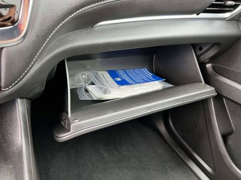 Certified 2023 Chevrolet Traverse LT image 35