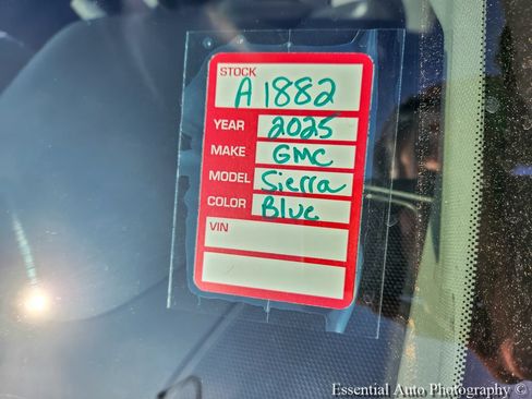 Used 2025 GMC Sierra 2500 Pro RWD image 18