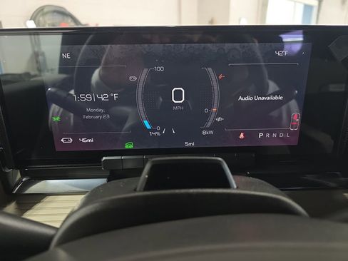 New 2026 GMC Hummer EV SUV w/ LPO, Dark Essentials Package AWD/4WD image 19