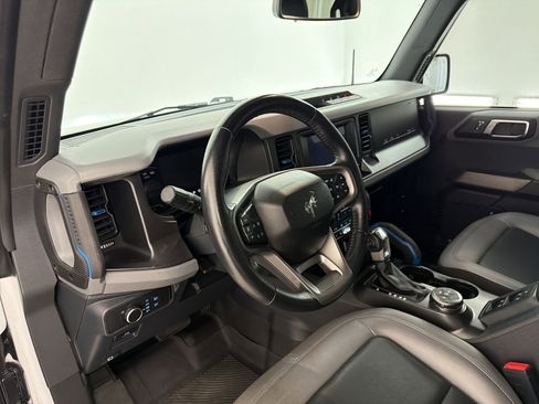 Used 2022 Ford Bronco Black Diamond AWD/4WD image 4