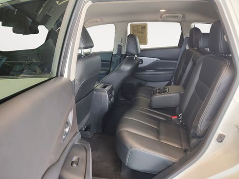 Used 2022 Nissan Murano SV w/ SV Midnight Edition Package FWD image 23