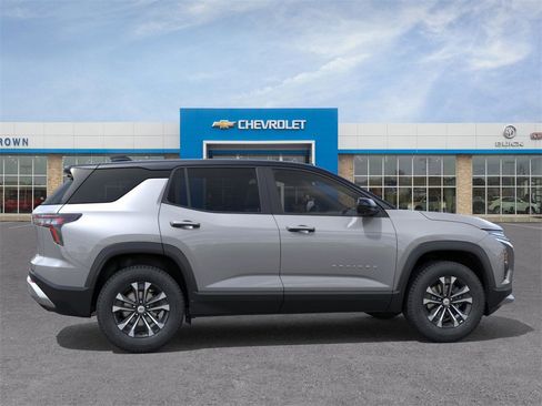 New 2026 Chevrolet Equinox LT w/ Convenience Package II image 5