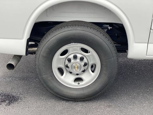 New 2025 Chevrolet Express 2500 w/ Driver Convenience Package RWD image 34