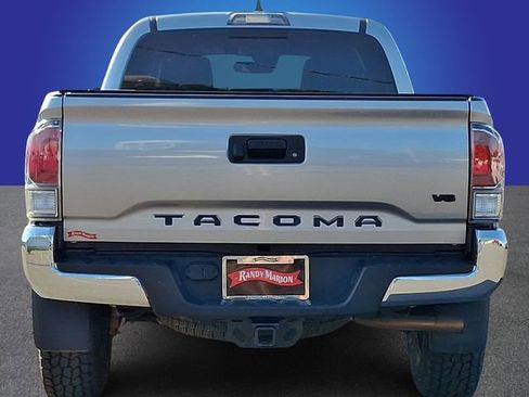 Used 2020 Toyota Tacoma TRD Off-Road AWD/4WD image 5