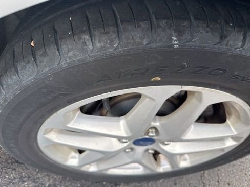 Used 2014 Ford Fusion SE image 8