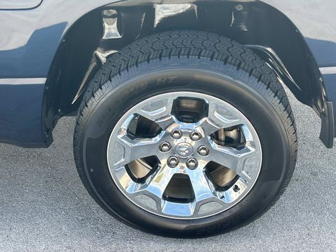 Used 2022 RAM 1500 Big Horn AWD/4WD image 17
