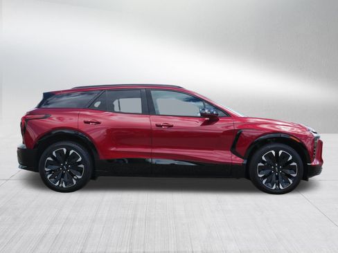 Used 2024 Chevrolet Blazer EV RS AWD/4WD image 8